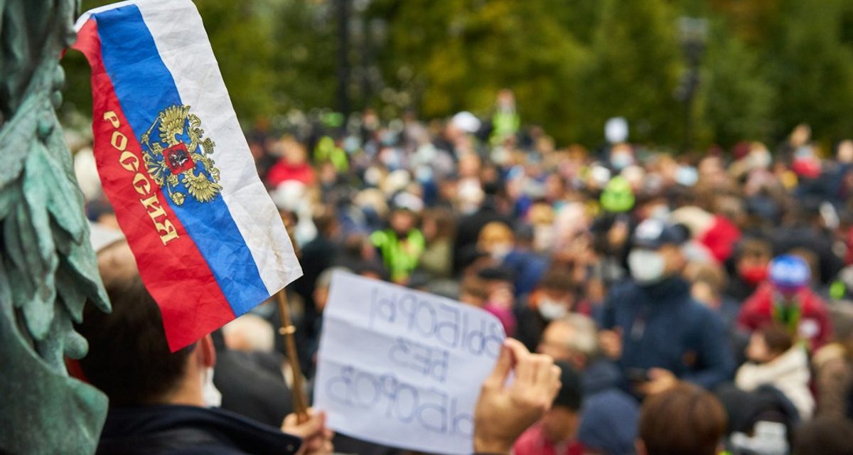 В регионе почтят память погибших при пожаре в Кубринске, матч «Локомотива» не отменят
